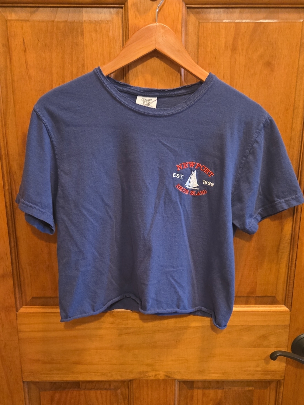 Newport Short Sleeve Sailboat Tee in Blue with Red And White